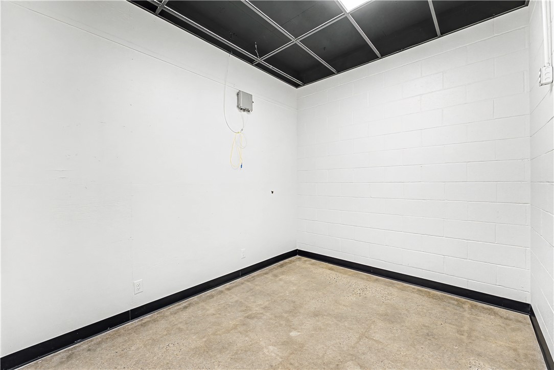 R L Hayes Park Add - Commercial Lease