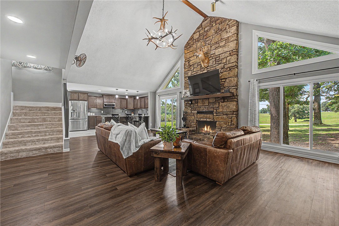 Cave Spgs - Residential