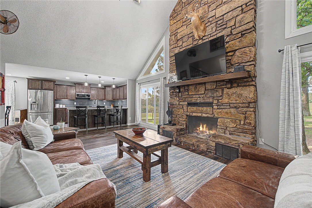 Cave Spgs - Residential