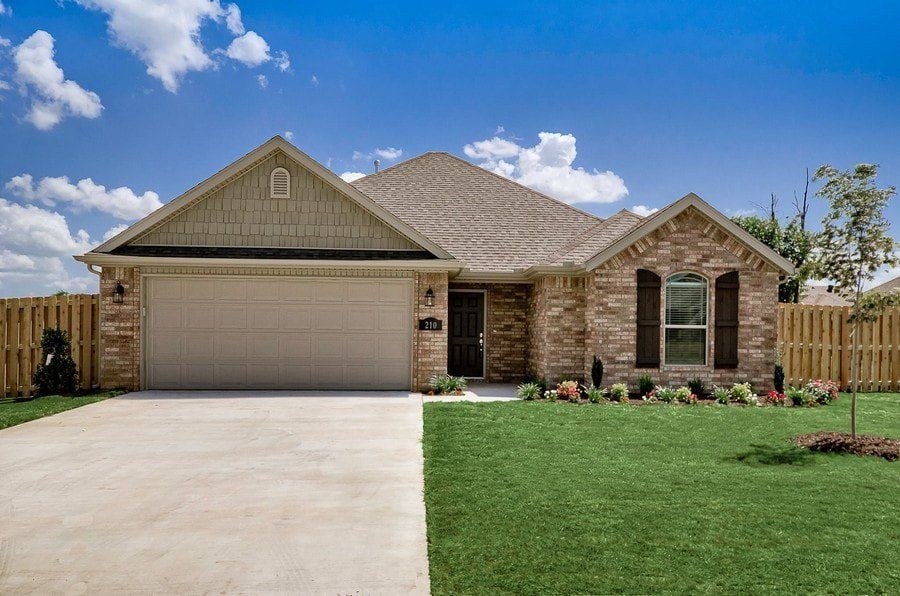 Nice home in W Fayetteville's Villages of Sloanbrooke Subdivision. Home features 3 bedroom, 2 bathroom, open floor plan, wood floors in living room with gas log fireplace, granite countertops, nice fenced in yard, large master suite with double sinks and walk in closet, and all appliances.