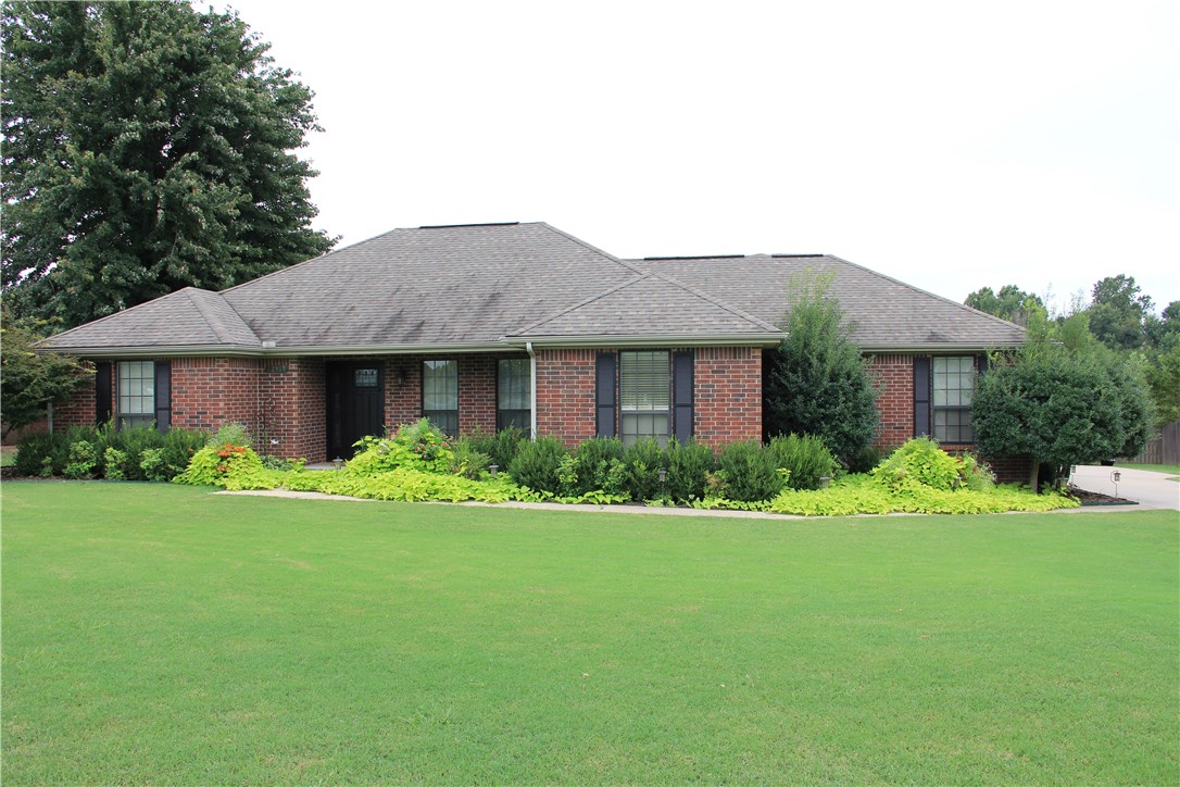 Gorgeous remodeled home with open floor plan and split floor plan.  This kitchen is rare and hard to find!  Farm sink, built in appliances, Refrigerator conveys, custom built...this is a true dream kitchen!  Large lot on 1.45 of an acre and nice above ground pool with a large deck.