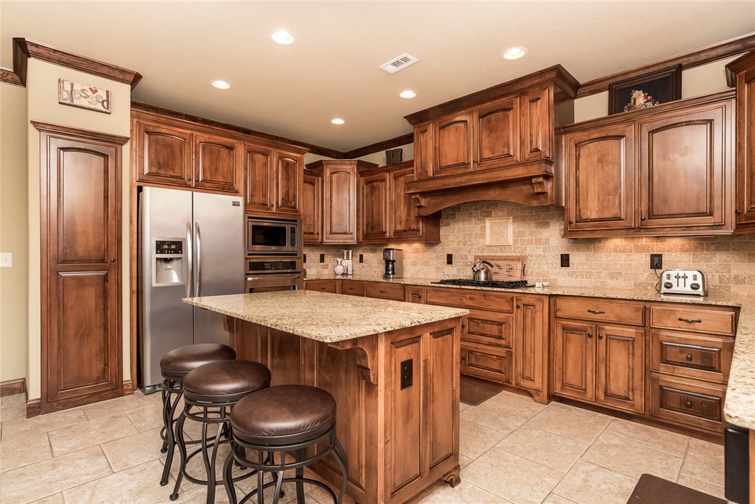 Iveys Ph I, The Rogers - Residential Lease
