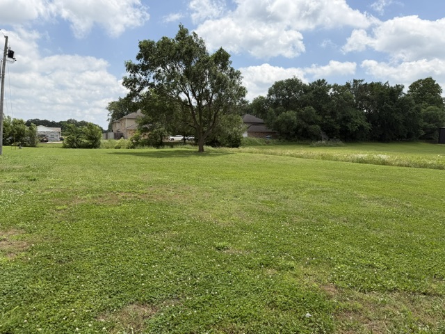 T F James Add Gentry - Land