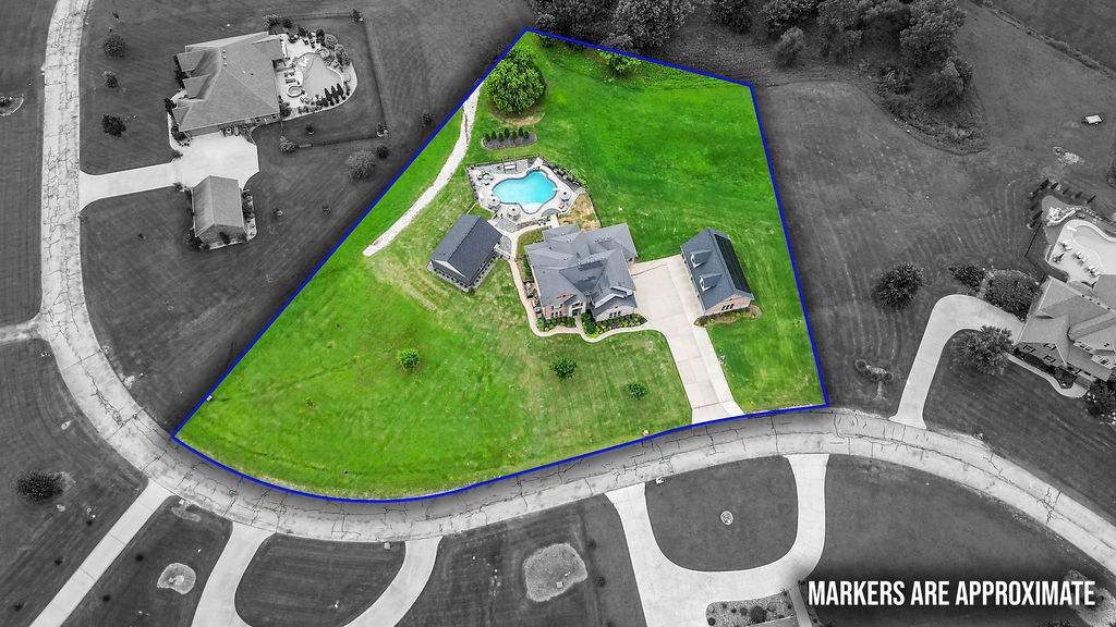 Soaring Hawk Sub Cave Spgs - Residential