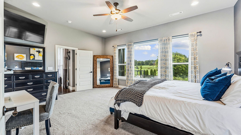 Soaring Hawk Sub Cave Spgs - Residential