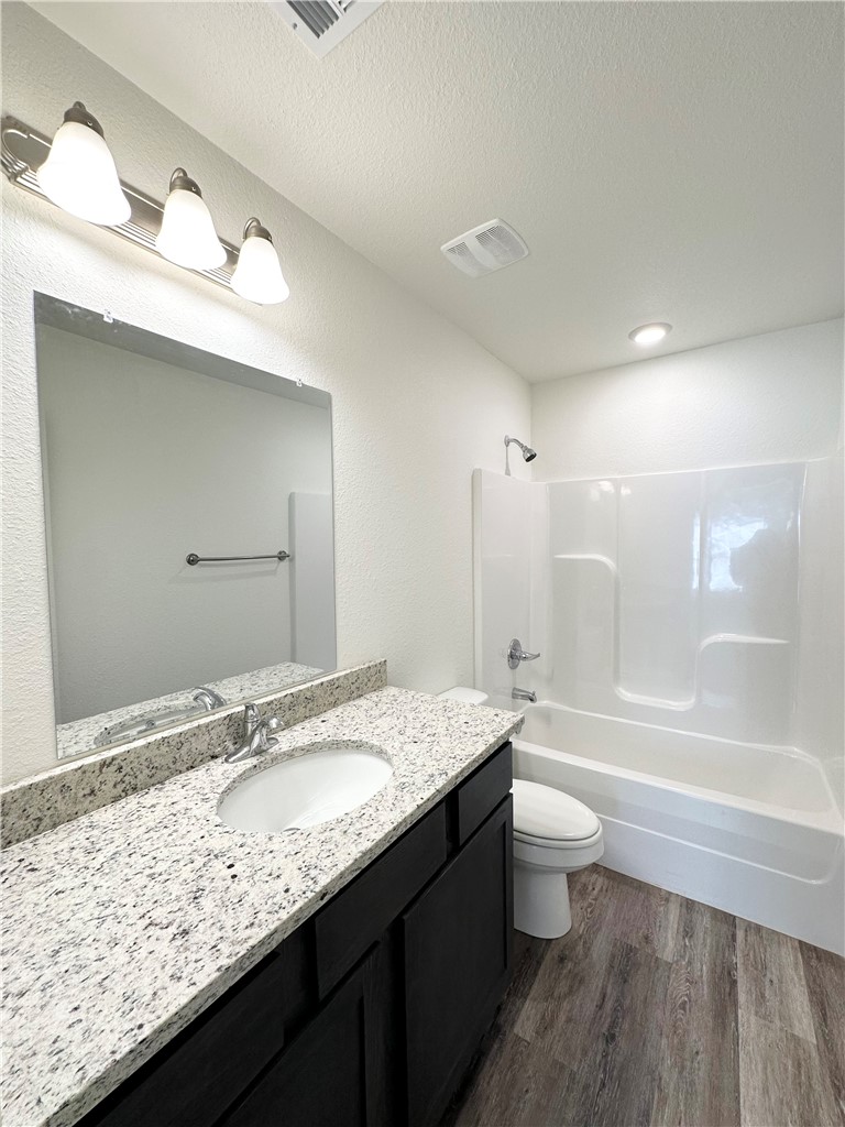 Towne West Sub Ph Iiiiv - Residential