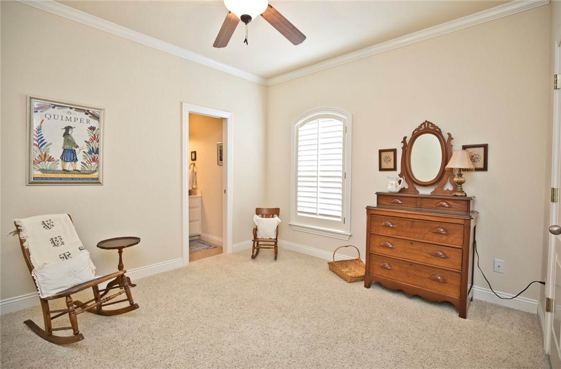 Yorktowne Square Ph III - Residential