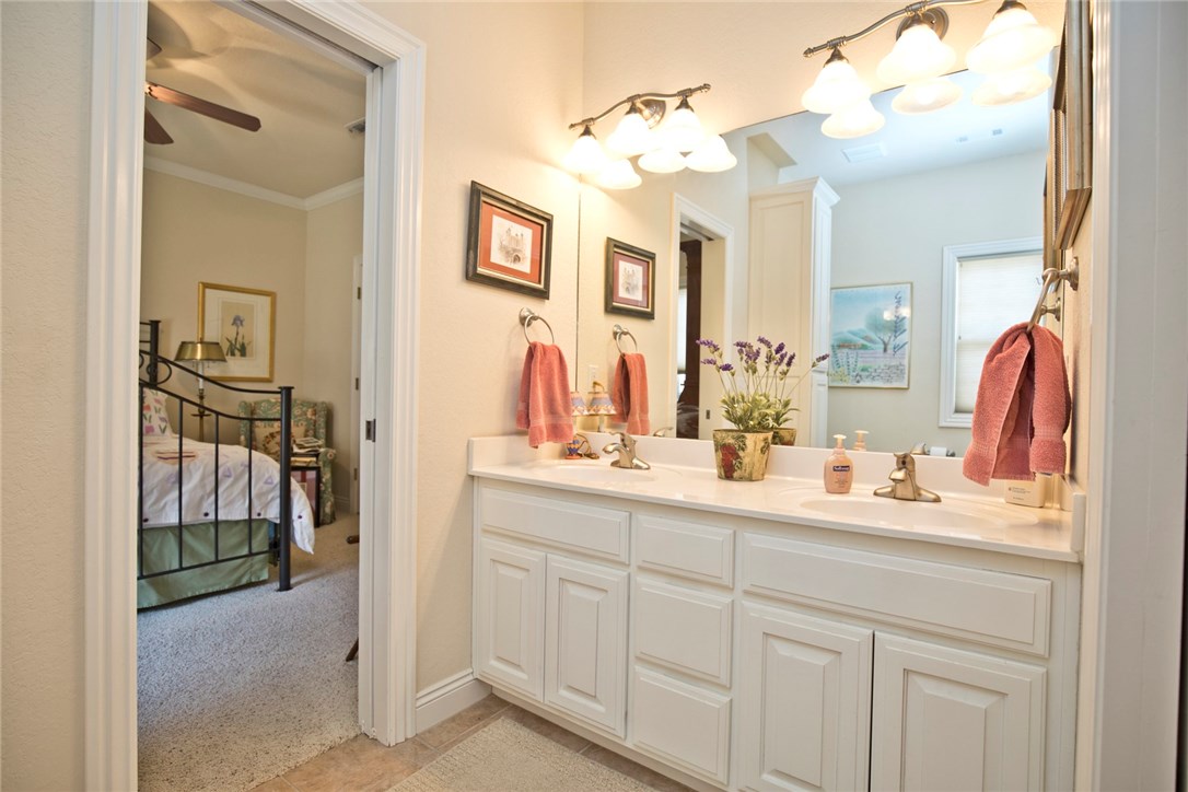 Yorktowne Square Ph III - Residential