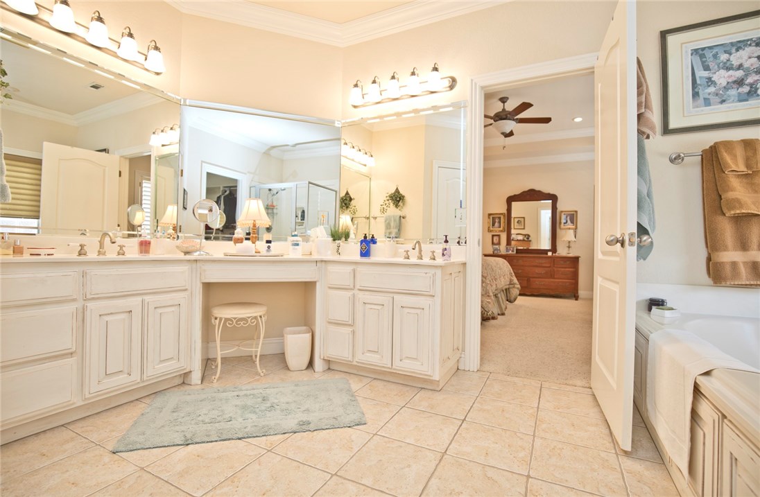 Yorktowne Square Ph III - Residential