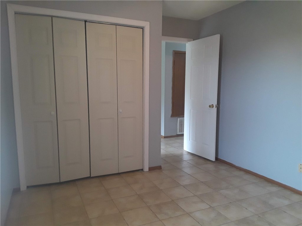 Oaks Addition - Residential Lease