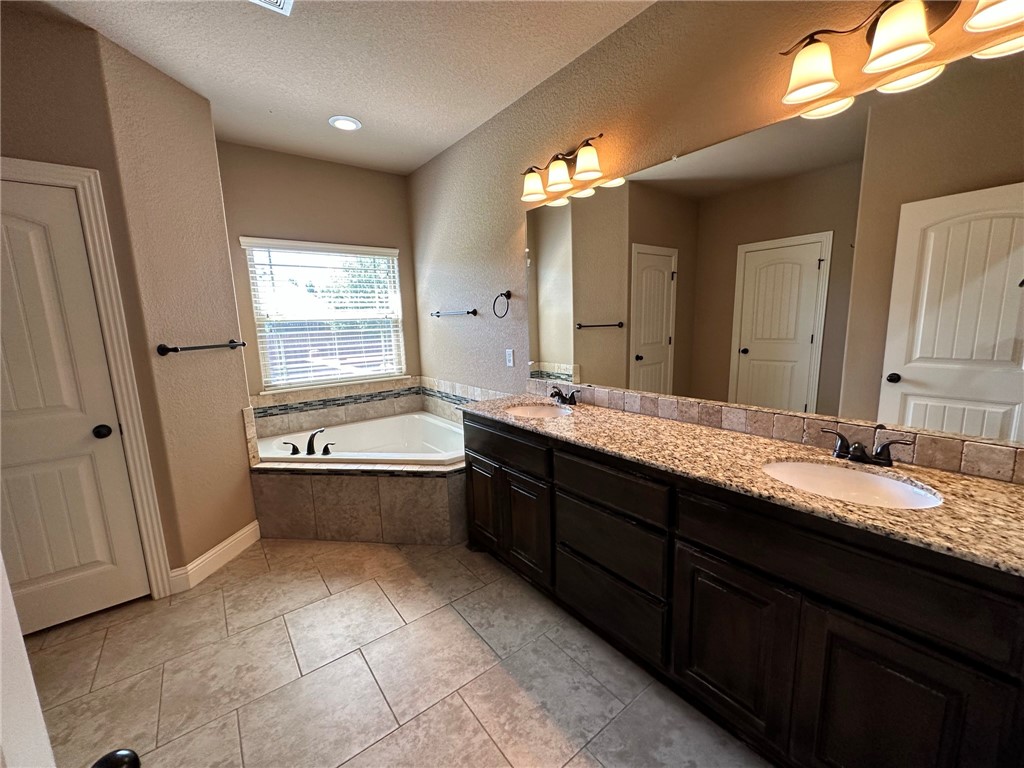 Willowbrook Farms Sub Ph 1 - Residential Lease