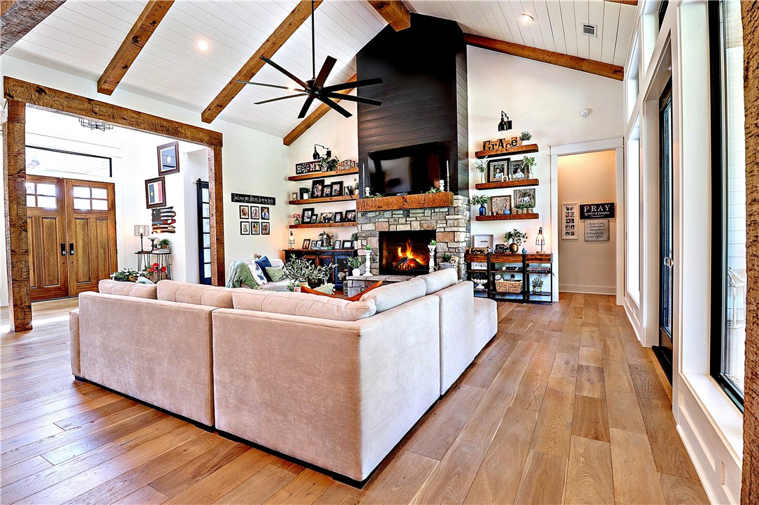 Copper Ridge Sub Little Flock - Residential