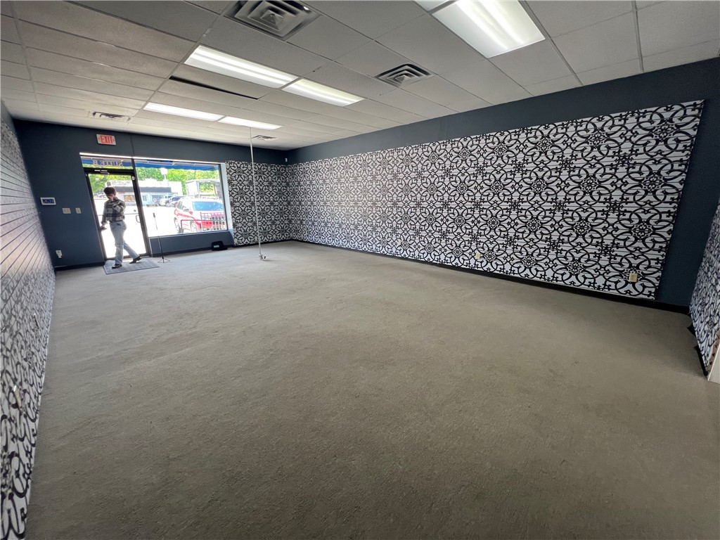Fayetteville Outlots - Commercial Lease