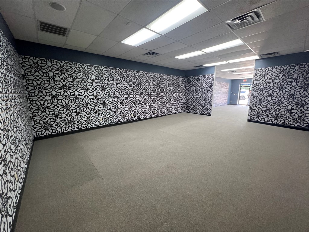 Fayetteville Outlots - Commercial Lease