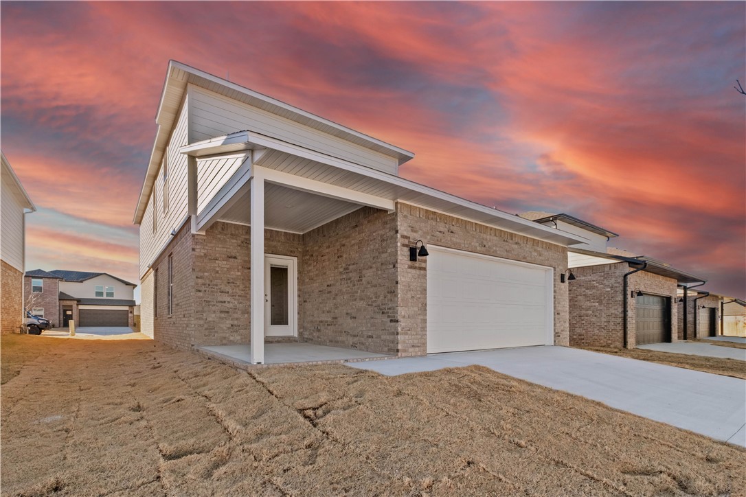 The Element, Phase 5 - Residential Lease