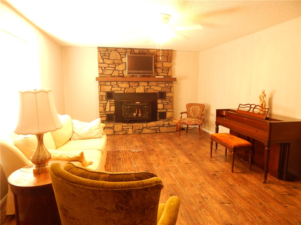 Cedar Heights - Residential