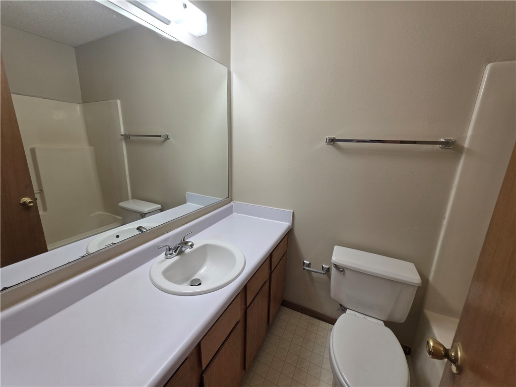 Oak Hill Iii Ph 1-Rogers - Residential Lease