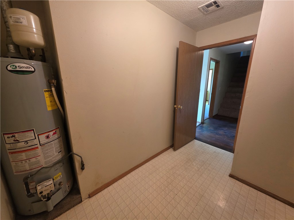 Oak Hill Iii Ph 1-Rogers - Residential Lease
