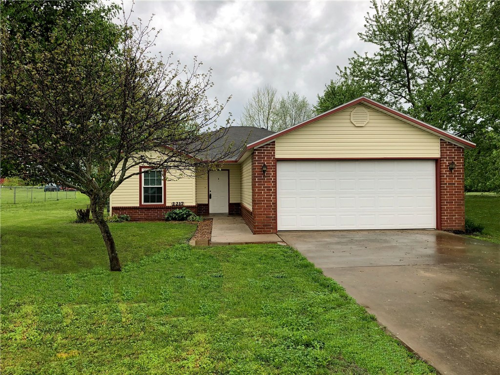 Great house in a nice neighborhood near schools and parks. Large living room with vaulted ceiling, & large window for natural lighting. Kitchen with pass-through window, glass cooktop, & eat-in area. Master bedroom has his & her closets with mirrors. Ceramic tile flooring in bathrooms. Carpet in living areas. Entertain or grill out in the awesome backyard space with gazebo. Storage shed conveys. Triple glazed windows w/argon gas make for high-efficiency insulation. This house will sell fast. Come see!