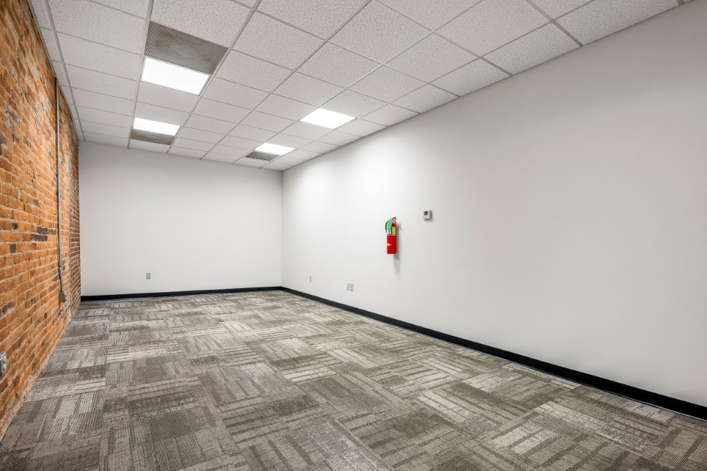 Rogers Orig Rogers - Commercial Lease