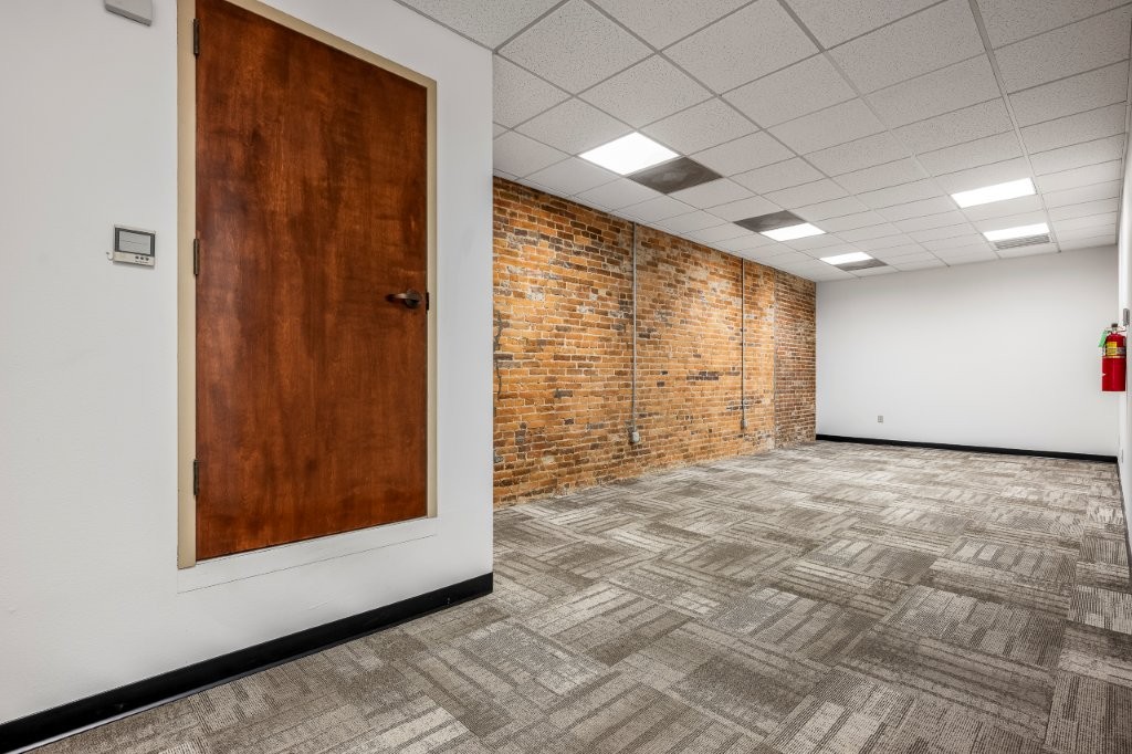 Rogers Orig Rogers - Commercial Lease