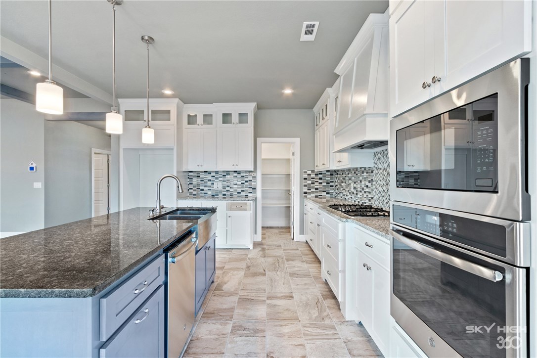 Rolling Acres Ph II Sub Bentonville - Residential