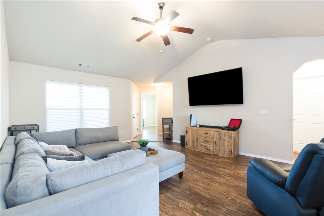 Char Lou Estates Ph 2 Centerton - Residential