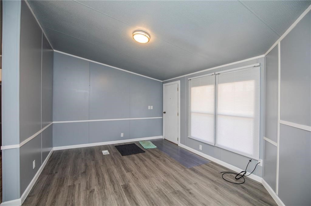 18-20-32-RURAL - Residential Lease