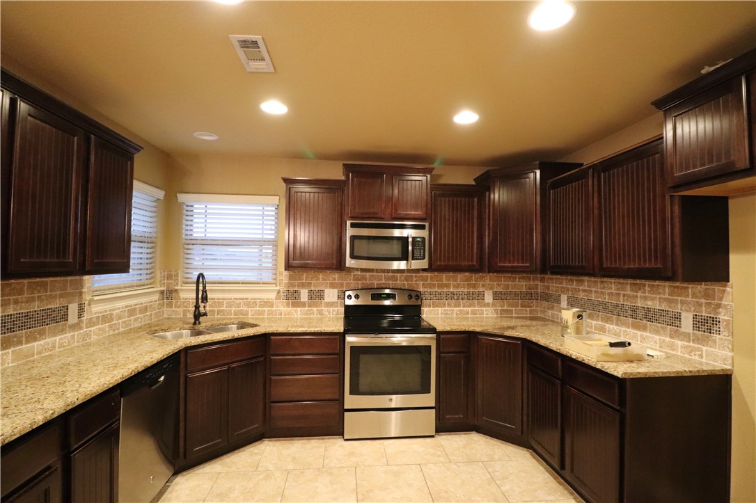 Tamarron Centerton - Residential Lease