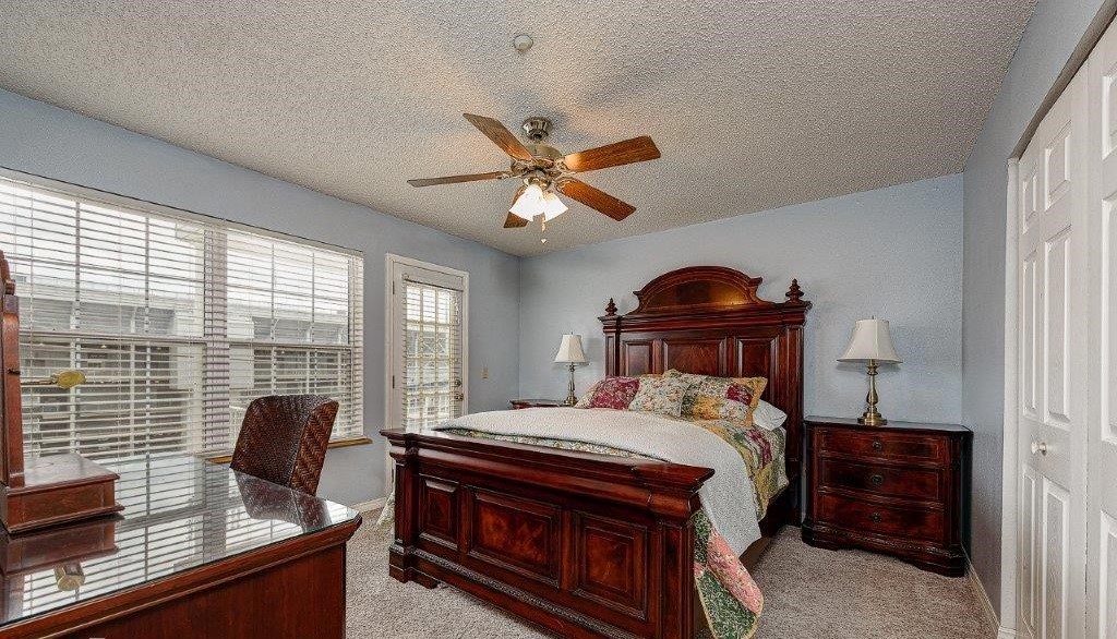 17-16-30-Fayetteville Outlots - Residential