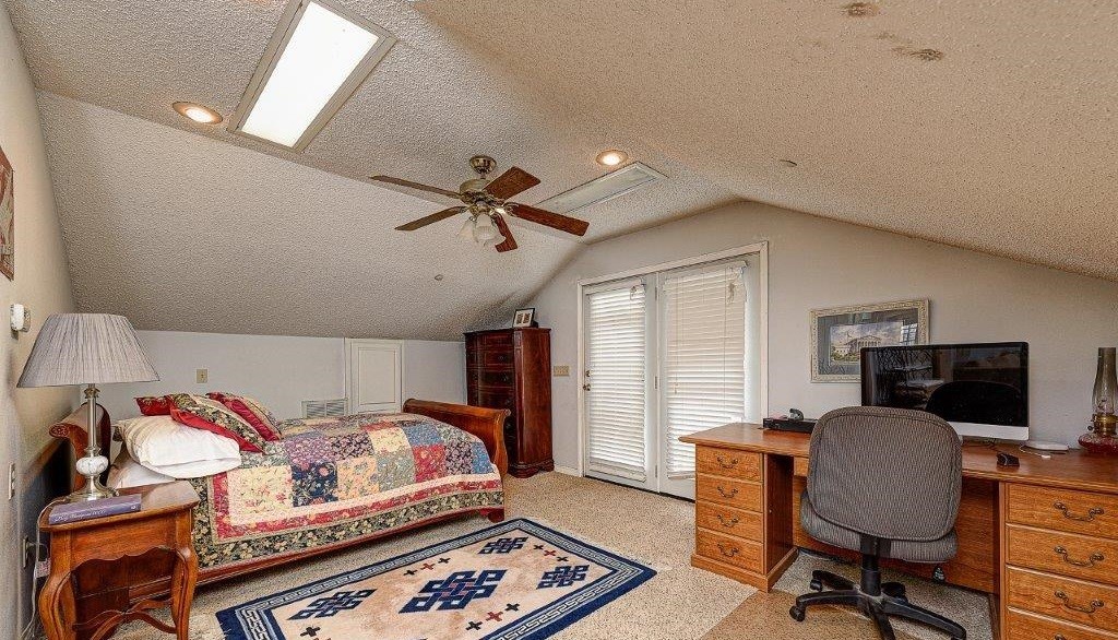 17-16-30-Fayetteville Outlots - Residential