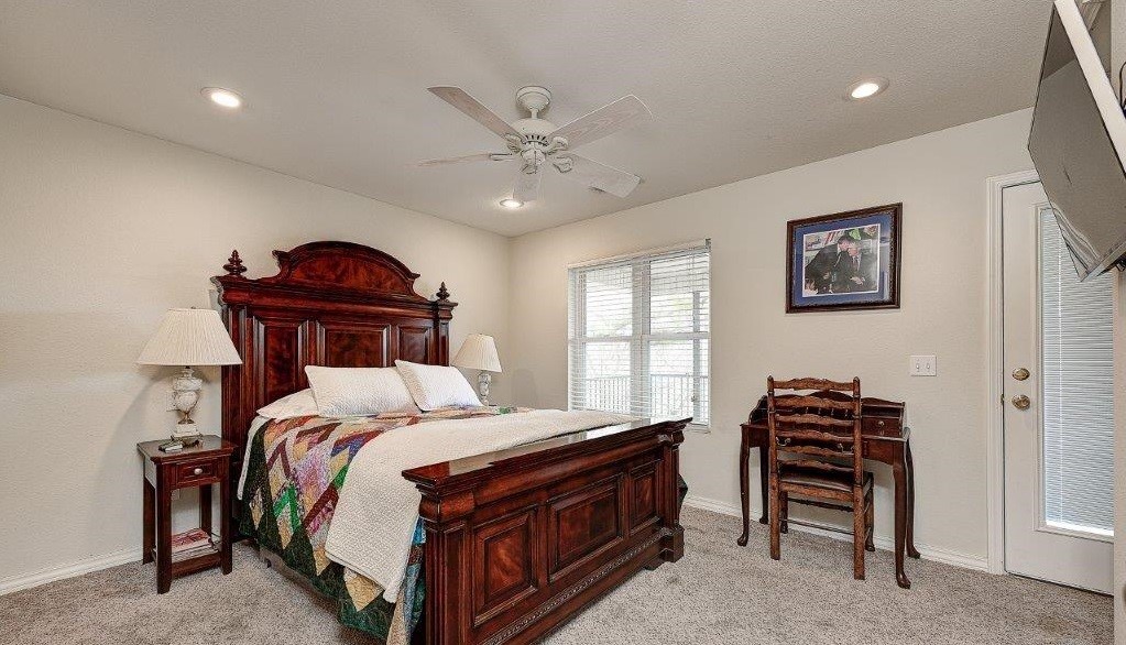 17-16-30-Fayetteville Outlots - Residential