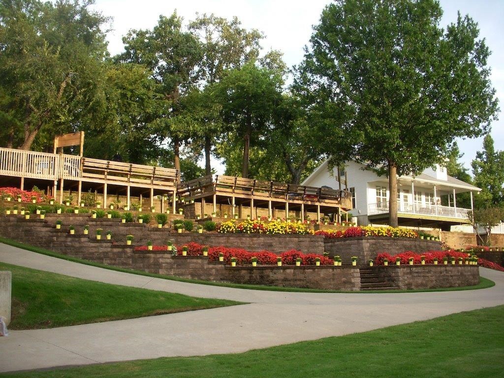 17-16-30-Fayetteville Outlots - Residential