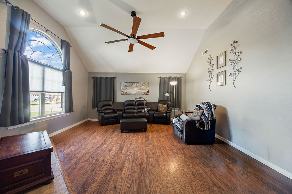 Riviera Estates - Residential