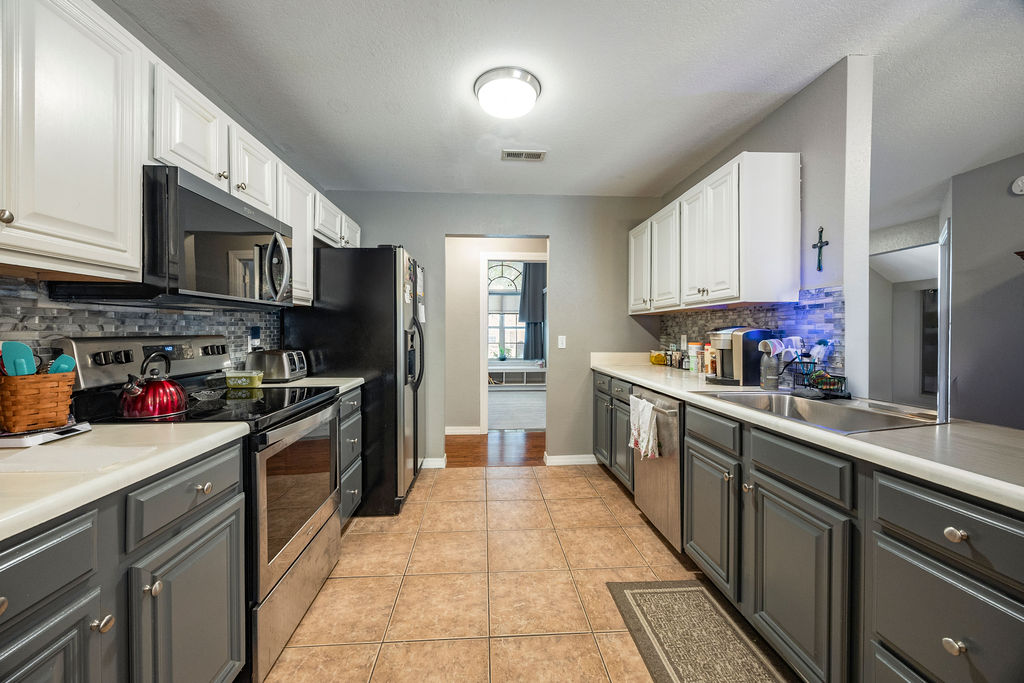 Riviera Estates - Residential