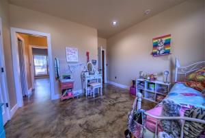 Cloverleaf Estates - Residential