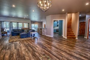 Cloverleaf Estates - Residential
