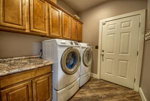 Cloverleaf Estates - Residential