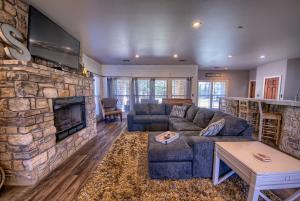 Cloverleaf Estates - Residential