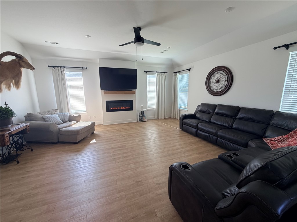Hillcrest Sub Ph I Siloam Spgs - Residential