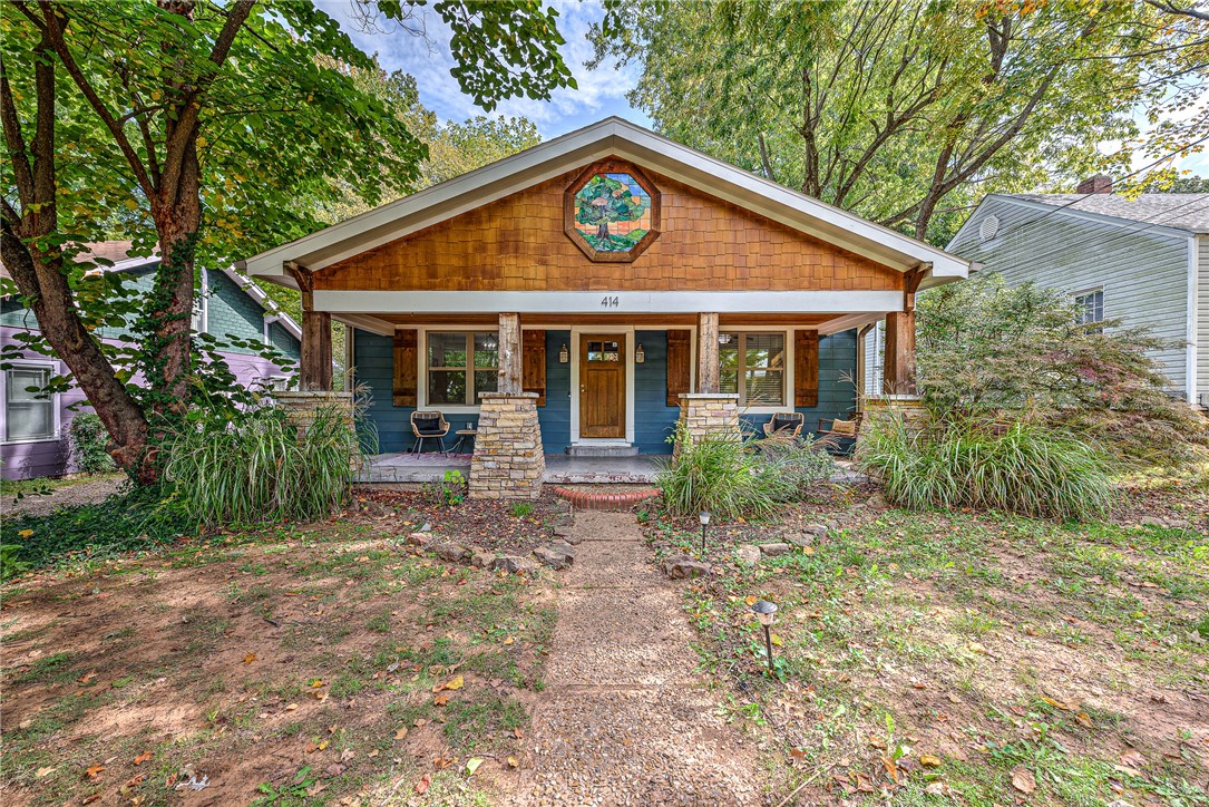 Historic perfection. This home offers a unique blend of traditional comfort and modern luxury! Featuring a spacious main level with lots of storage and abundance of natural light. The primary suite is privately situated on the first floor. The other two bedrooms on the main level share a hallway and full bathroom. Upstairs is a large multi-purpose space that is versatile and would be great for so many reasons! This beautiful home is conveniently located near the University of Arkansas, tucked away in the Washington-Willow Historic area. Come see it for yourself, you'll be glad you did!