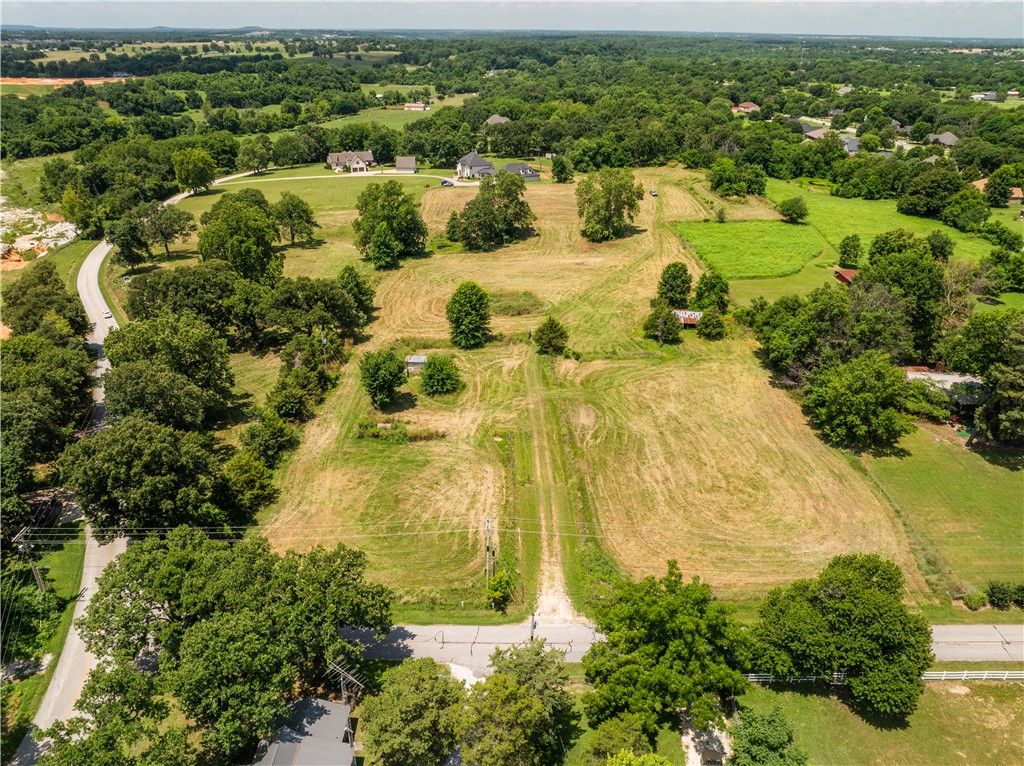 Elm Spgs Outlots - Land