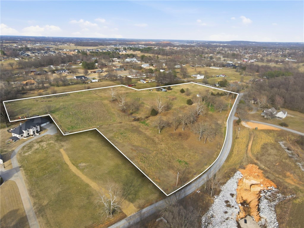Elm Spgs Outlots - Land