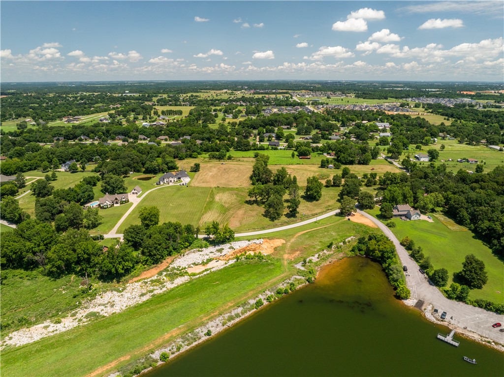 Elm Spgs Outlots - Land