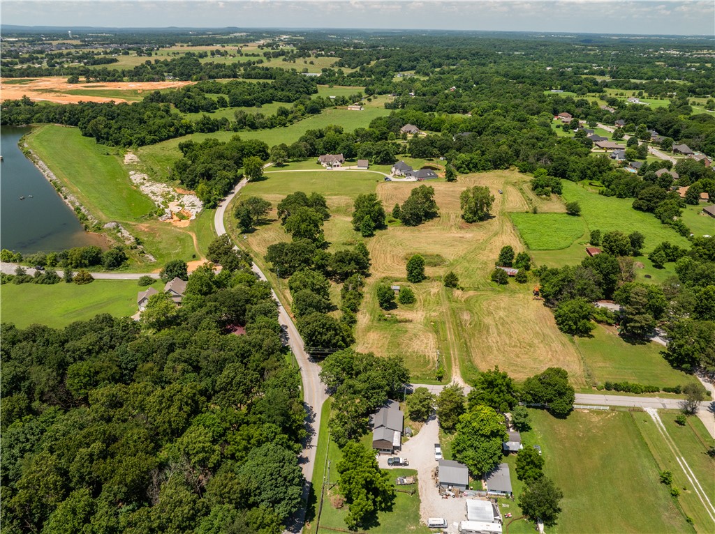 Elm Spgs Outlots - Land