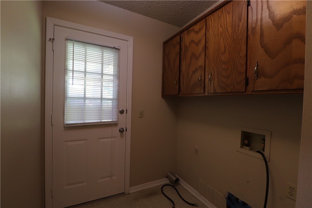 W Walker Sub Ph Iv - Residential Lease