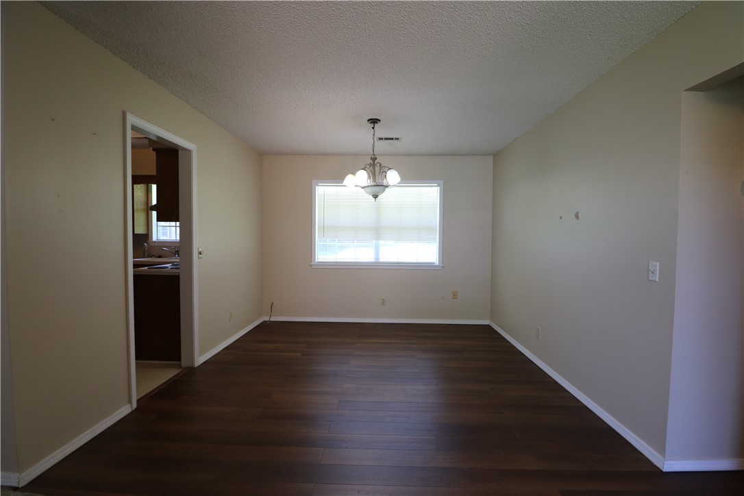 W Walker Sub Ph Iv - Residential Lease