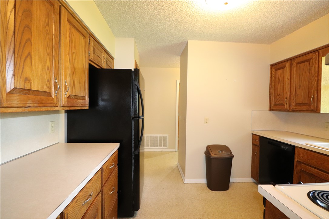 W Walker Sub Ph Iv - Residential Lease