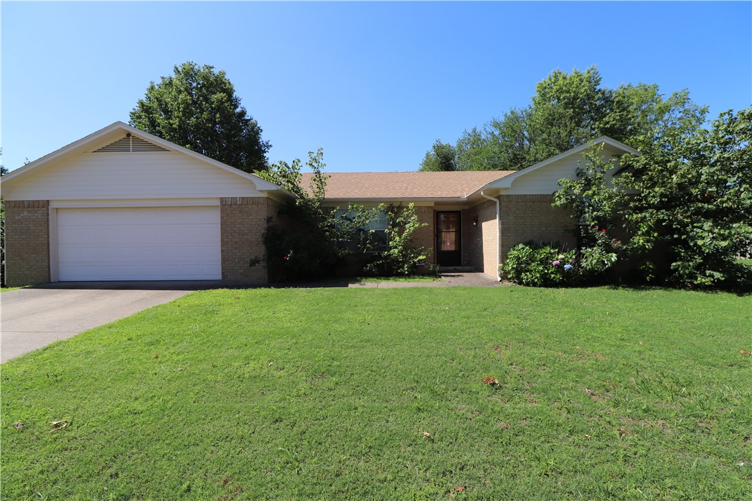 W Walker Sub Ph Iv - Residential Lease