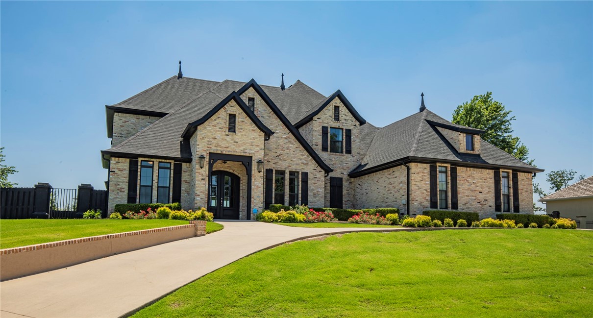 Champions Golf & Cc Rogers - Residential